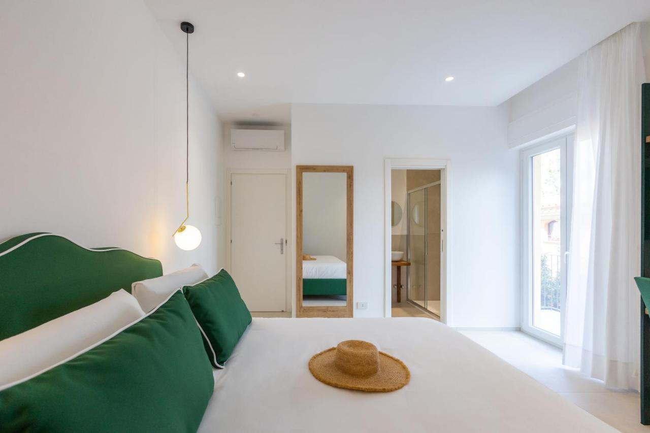 Vittoria Rooms Sorrent Exterior foto